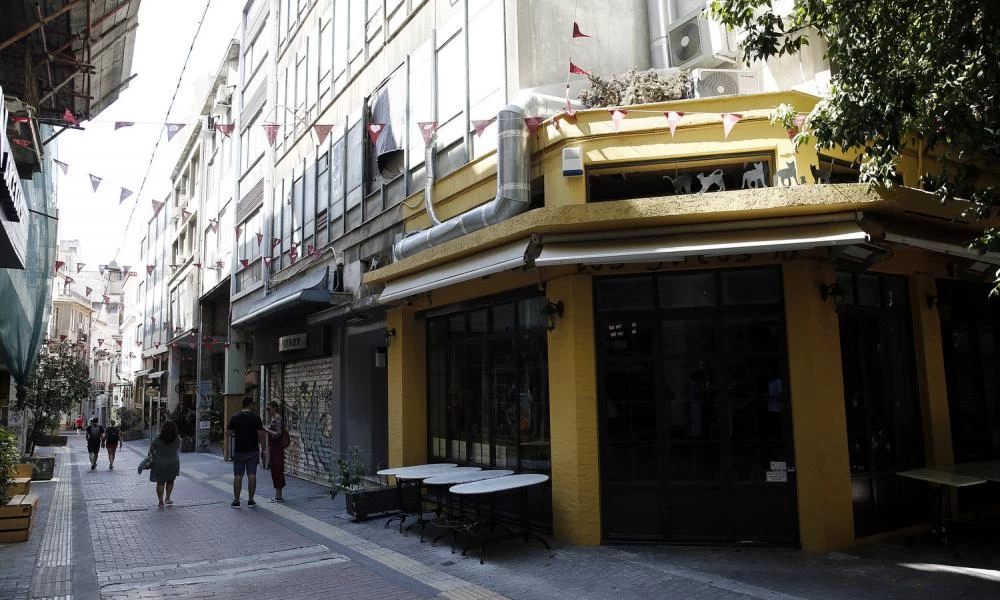 Αθήνα: Έως τον Οκτώβριο, ανοικτά και τις Κυριακές τα καταστήματα